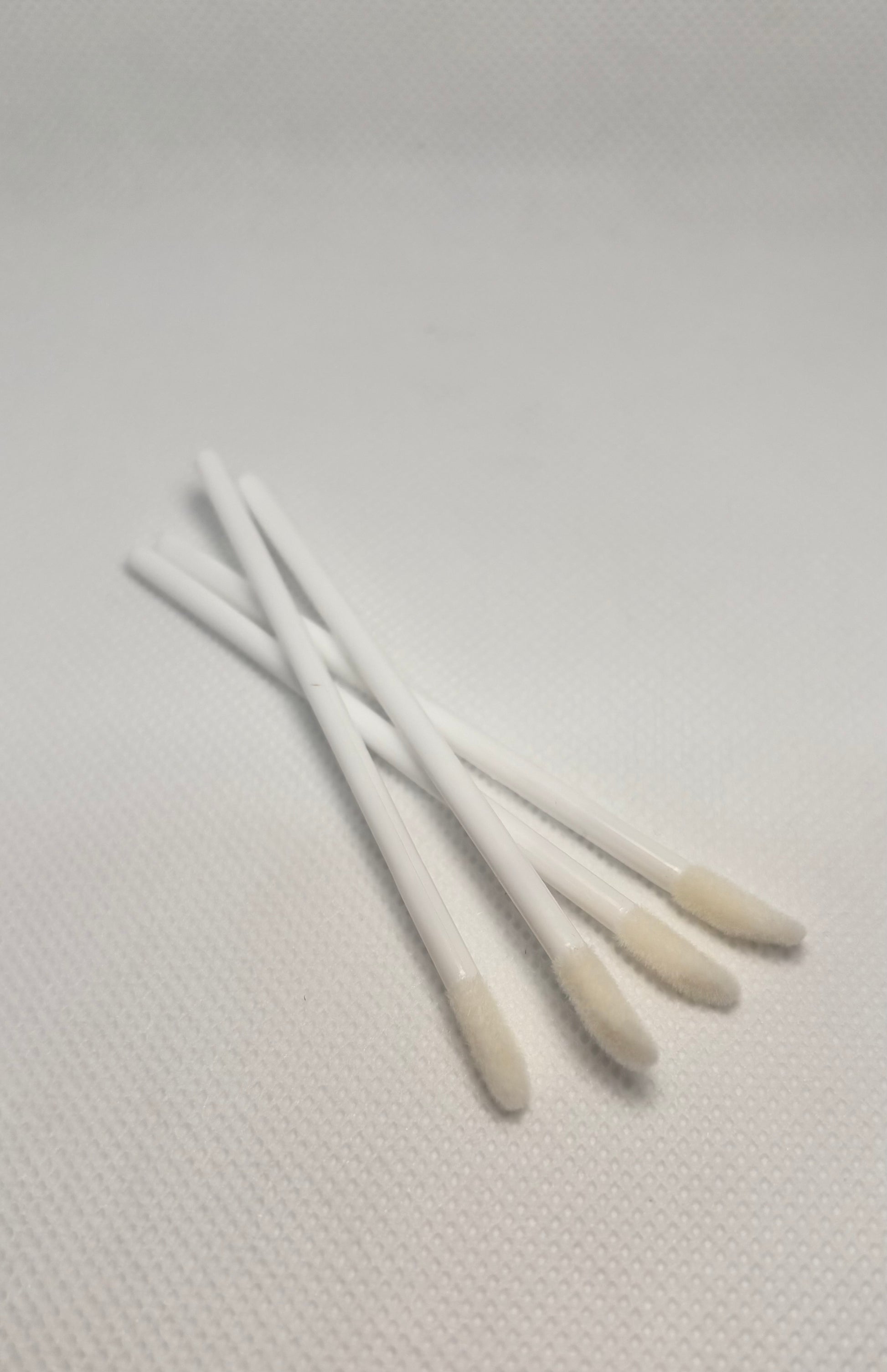 Liquid applicators